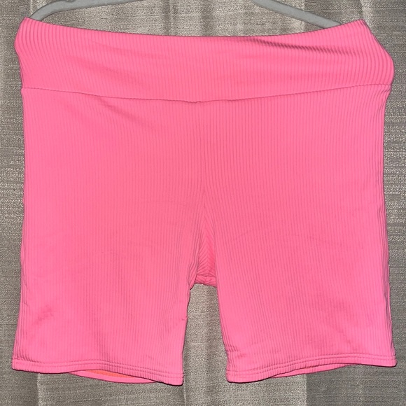 💕SUNSET ESCAPE SWIM SHORTS 💕 - Picture 1 of 5